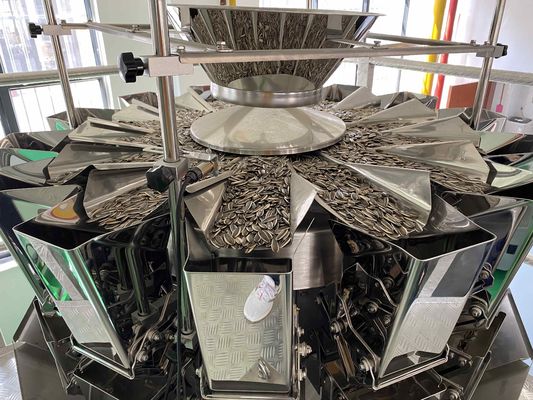 Material de embalagem de plástico utilizado Máquina de embalagem de sacos rotativos de velocidade para nozes e sementes