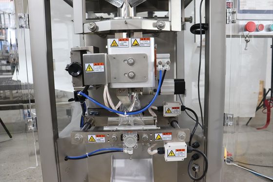 Máquina de embalagem vertical de frutos secos de alta velocidade com medida de copo e tamanho 1350*1000*2350