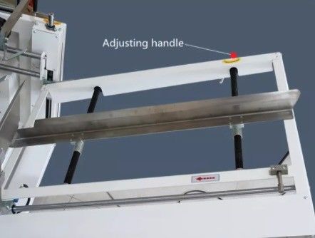 Máquina automática de moldagem de caixas corrugadas para hotéis Capacidade 600 kg