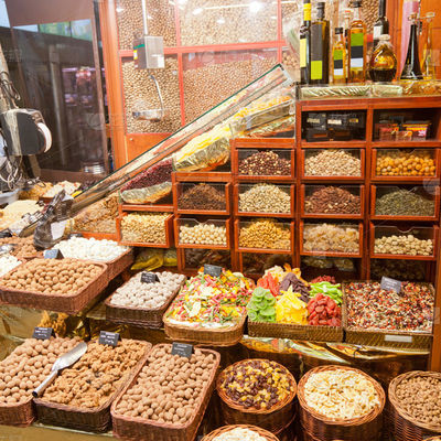 Máquina de embalagem automática de bolsas para rolos de filme de cogumelos de frutas secas