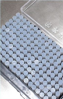 Máquina de vedação a vácuo de câmaras duplas para vedação de alimentos Arroz Farinha de carne em pó de amendoim