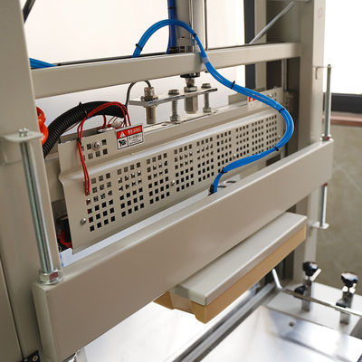 Projeto de Máquina de embalagem semiautomática para embalagem de mangas de filme de PE e túnel de contração para latas de cerveja