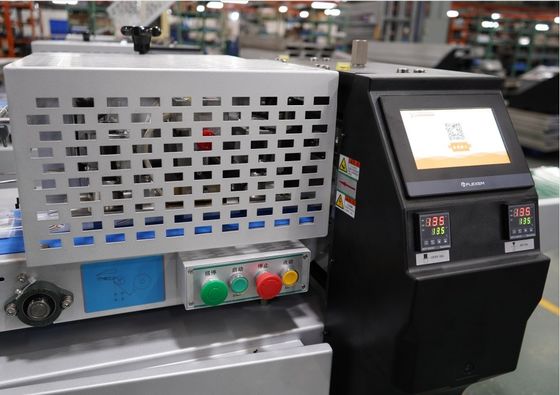 Material de embalagem Papel Máquina de embrulho automático de fluxo para pão de biscoito bolo pequeno
