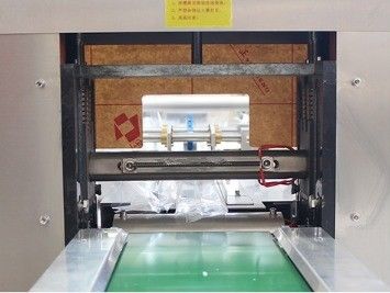Máquina de embalagem de almofadas horizontais com tela sensível ao toque