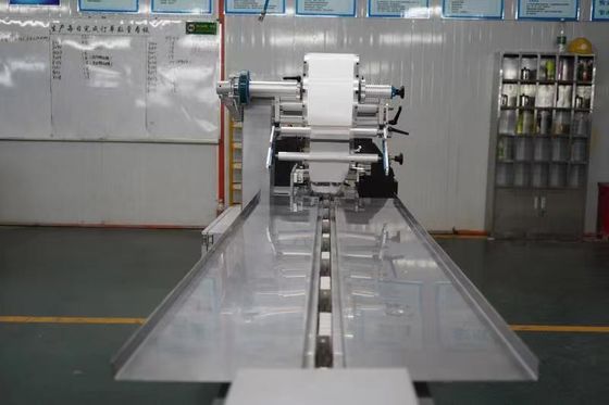 Máquina de embalagem de fluxo de sacos de vedação horizontal com almofada de grau automático multifunção
