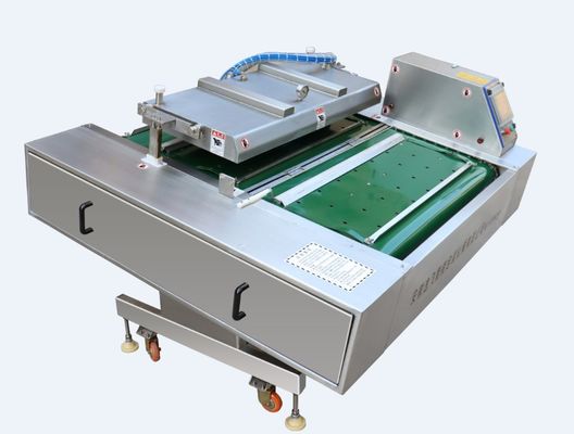 Material de embalagem de plástico Cinturão transportador Máquina de vedação a vácuo para carne, peixe, frango