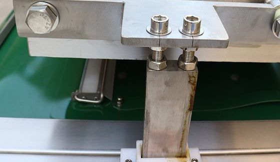 Máquina de embalagem a vácuo de 380 V com correia de transporte Máquina de vedação a vácuo 2020*1620*1200 mm