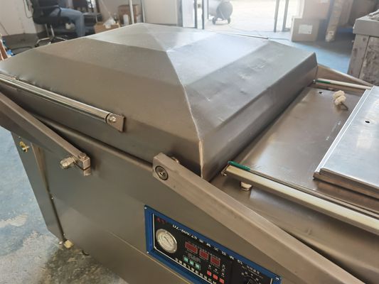 Máquina de embalagem a vácuo de carne de peixe com câmara dupla