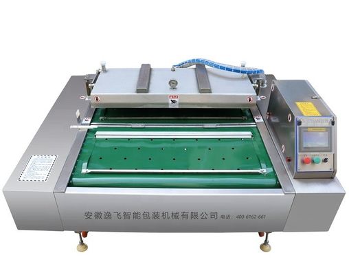 Máquina de vedação de vácuo industrial para carne vegetais peixe com cinto de transporte em restaurante