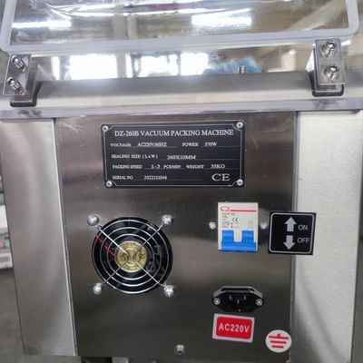 Máquina de embalagem de vácuo de mesa conveniente para frango Carne Alimentos Queijo Datilhos Legumes