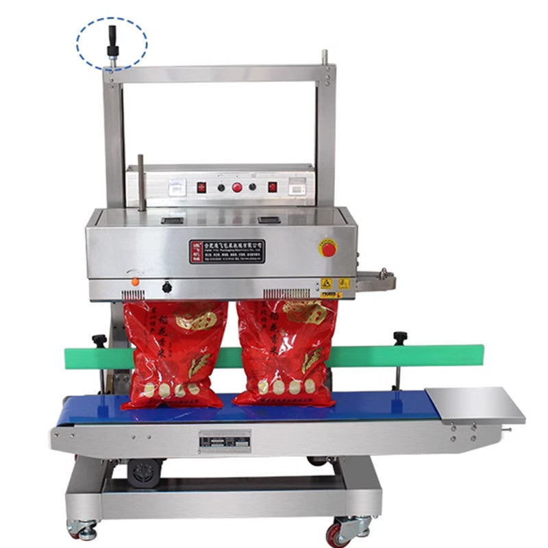Transporte de carga 20 kg selante de banda vertical automático contínuo para sacos de bolsas em pé